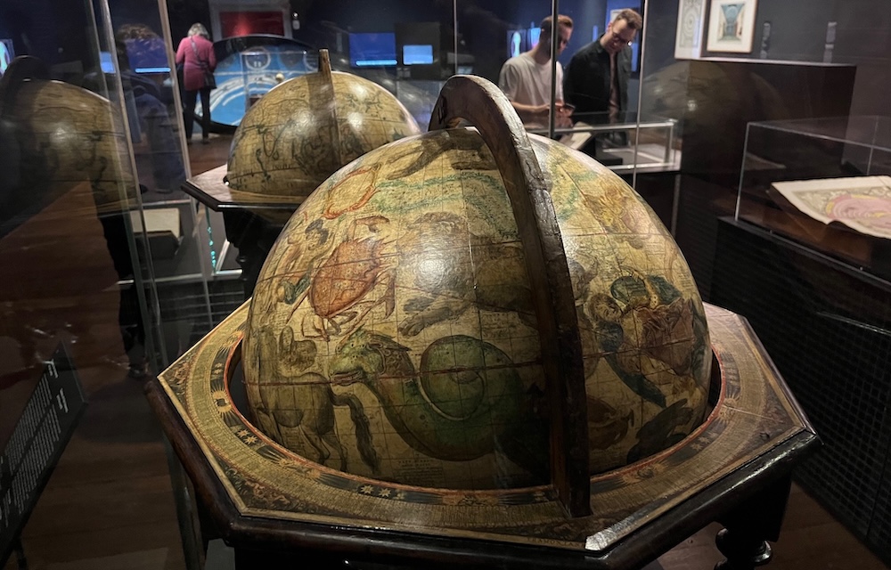 Globes Van Hemel En Aarde