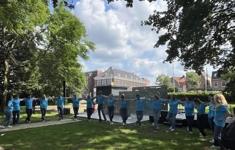 Eerbetoon gastarbeiders 9