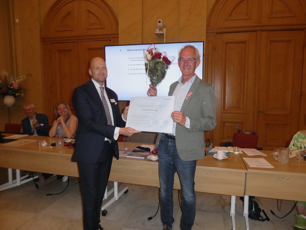 Erelidmaatschap voor Dick de Jong