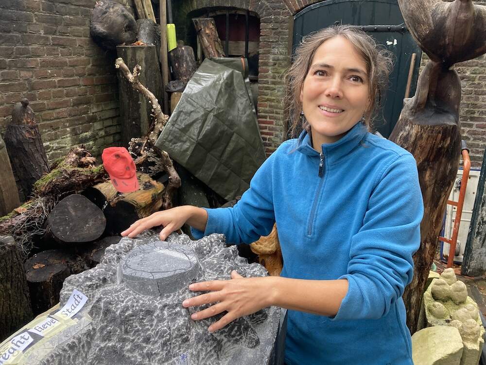 Console Anna Maria van Schurman 2