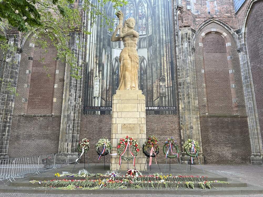 Vrijheidsbeeld op Domplein