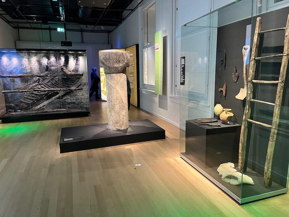 Zuil uit de Romaanse Domkerk in Utrecht