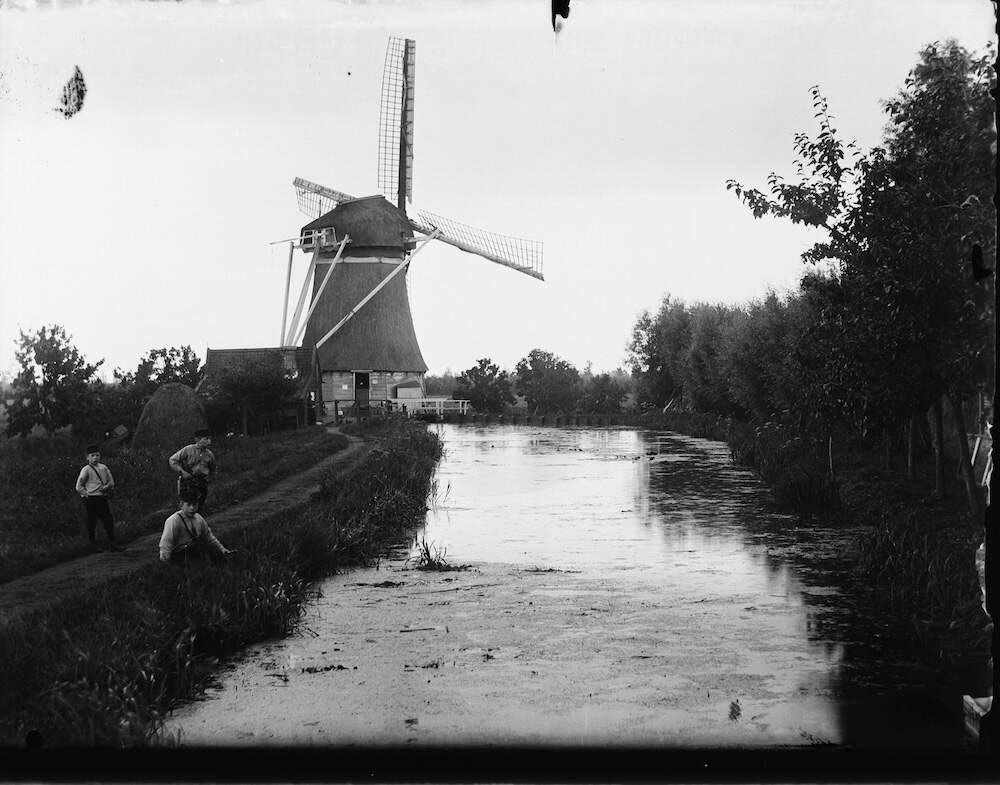 Loenen Molen Mijndensche Polder aan de Mijndensche Dijk 1894