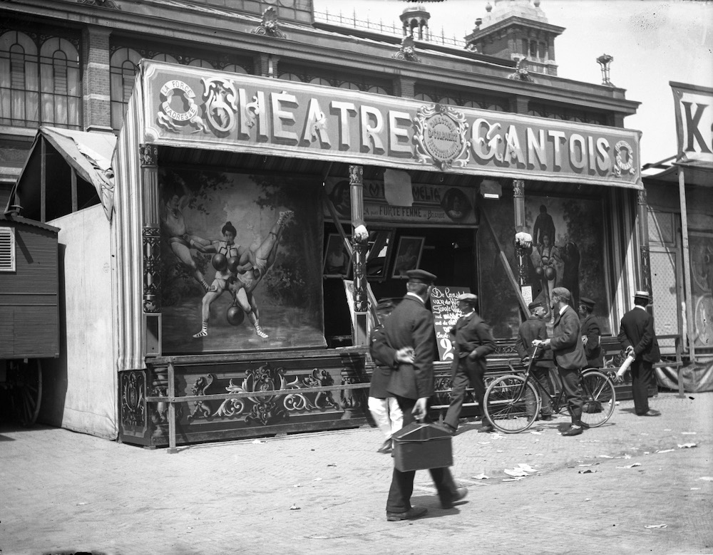 Theatre Cantois met de sterkste vrouw van Belgi 1905