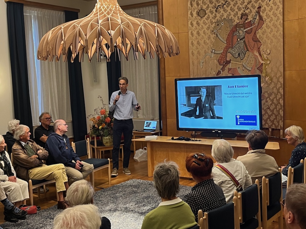 Maarten van der Pas over werk en leven van gemeente architect Jan Planjer