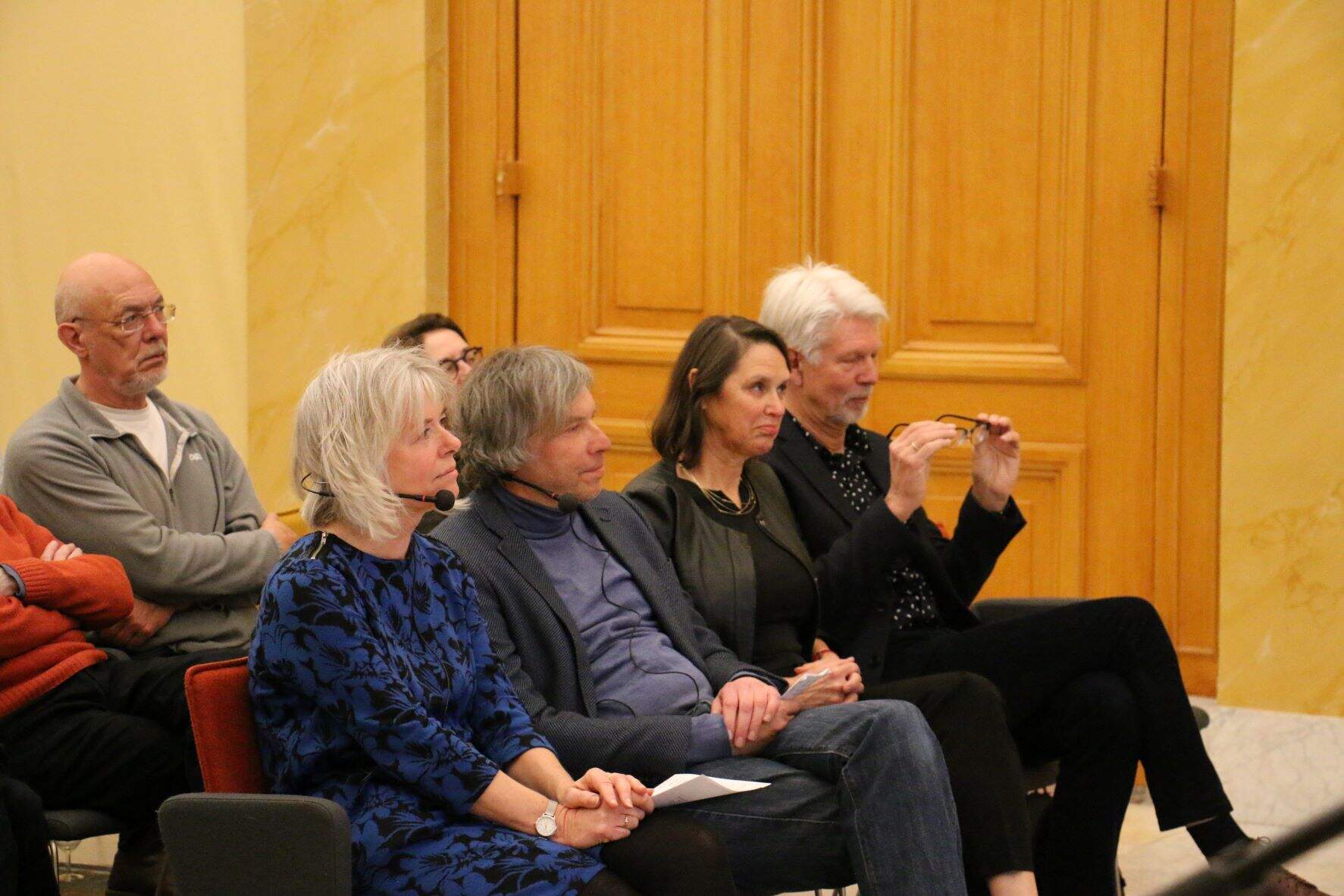 Post uit Utrecht Auteurs en uitgever