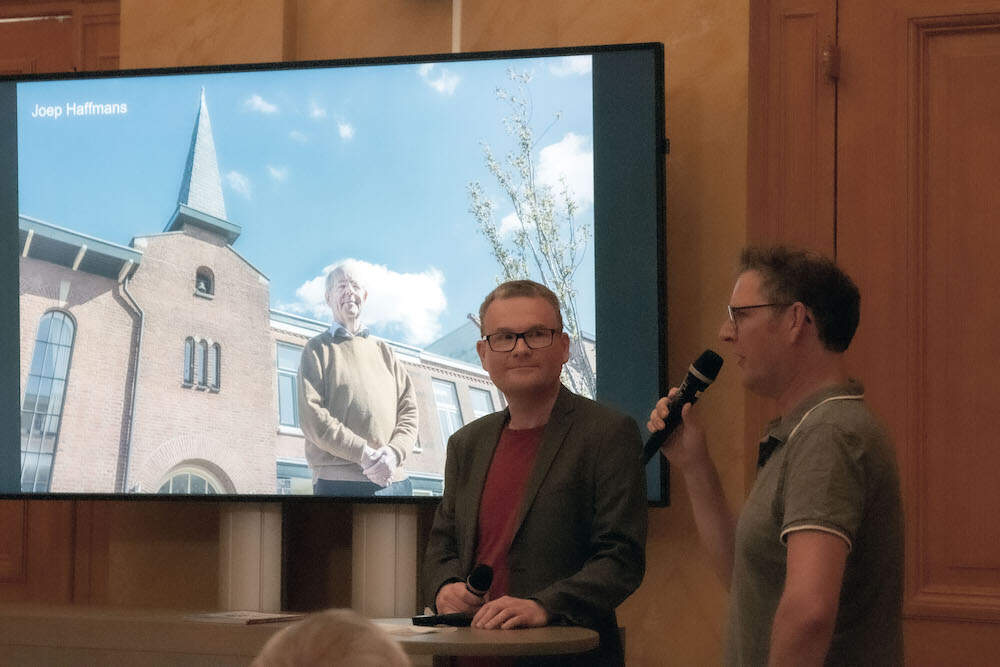 Presentatie jubileumnummer 2