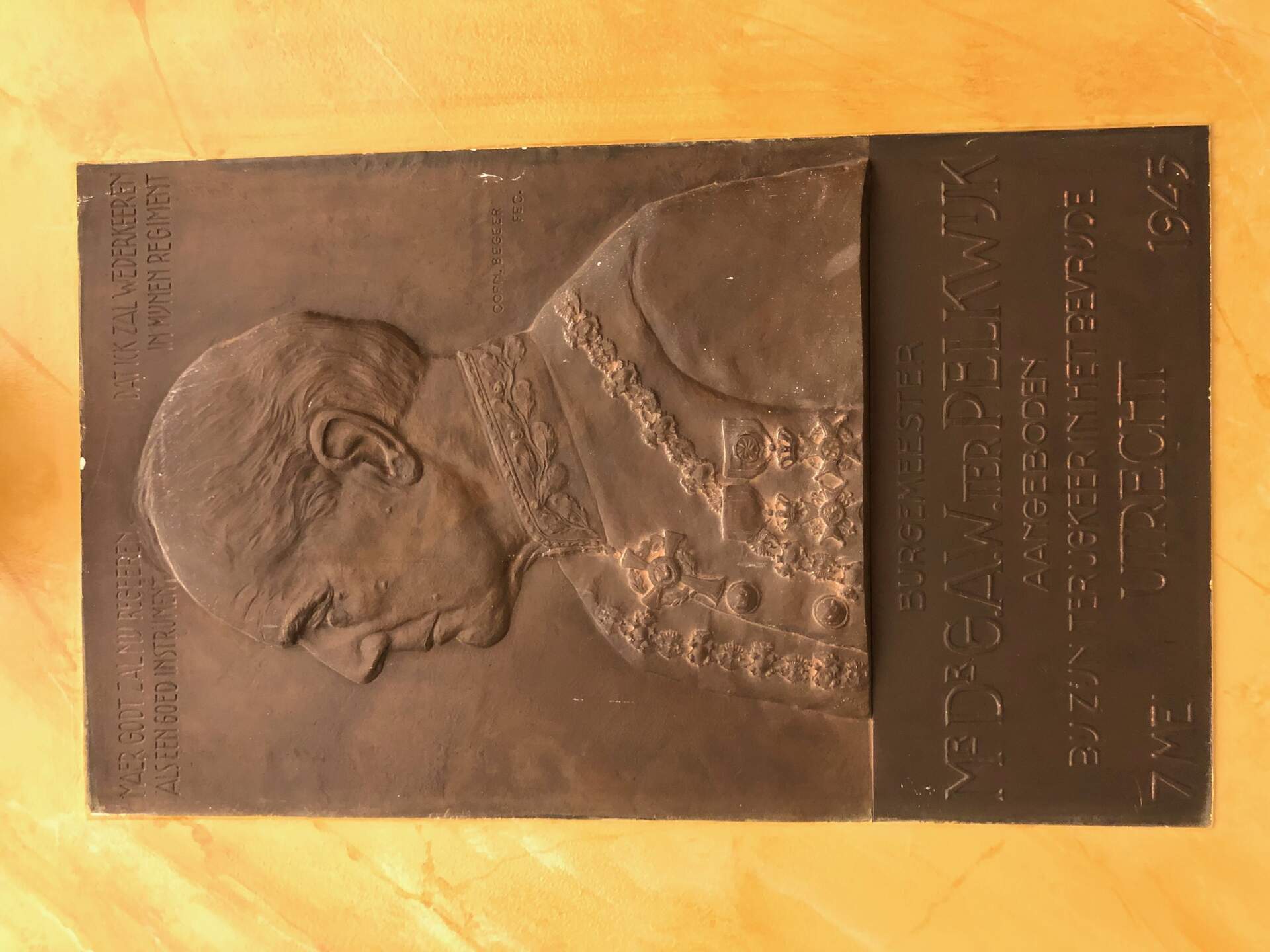 Plaquette burgemeester ter Pelkwijk