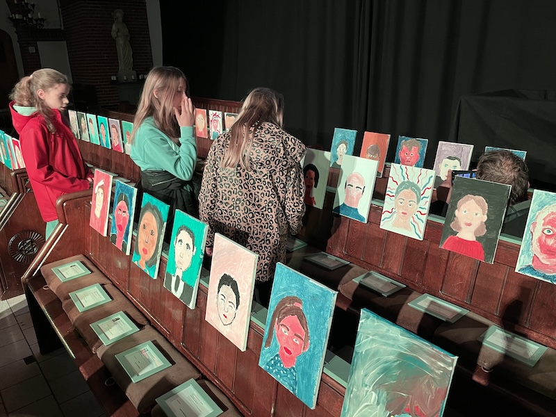 Nog meer kinderen bij de opening