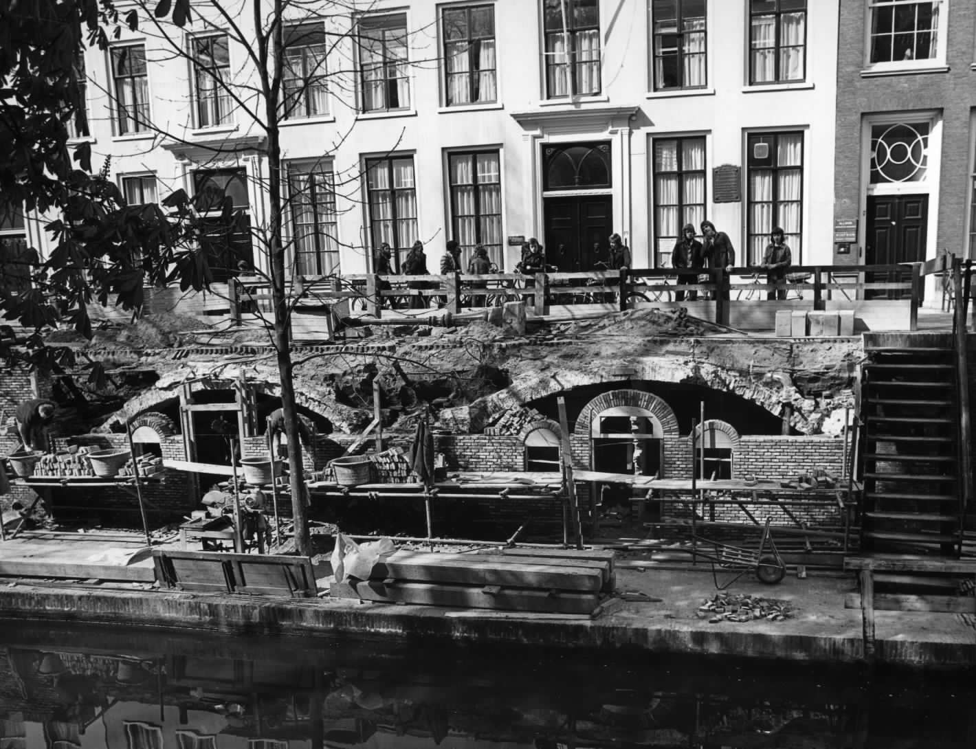 1976 Nieuwegracht tijdens restauratie
