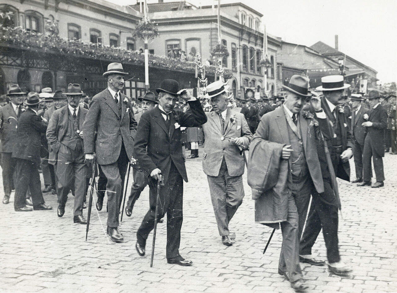 Intocht reunisten Intocht reunisten